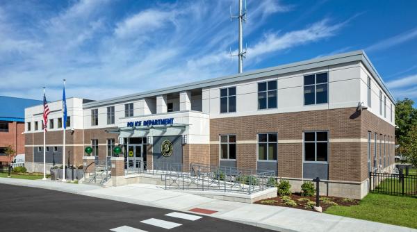 Scrisoarea virală a unei copile care le-a cerut scuze poliţiştilor din Connecticut că a sunat, din greşeală, la numărul unic de urgenţă