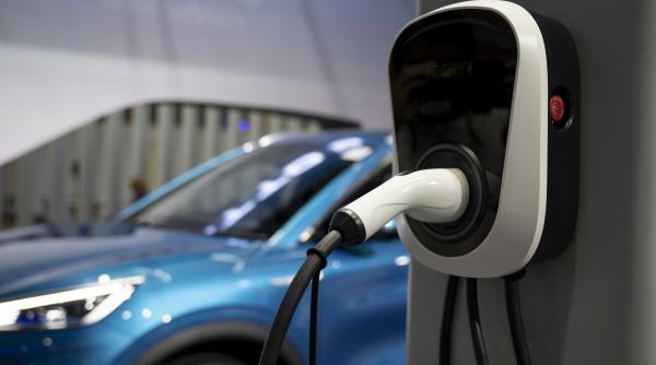 cum explica guvernul noile impozite auto de ce taxele pentru autoturismele hibrid sunt si de zece ori mai mari in 2026