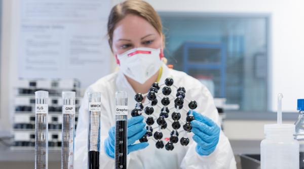 in italia s a inventat vopseaua care incalzeste locuinta cum functioneaza