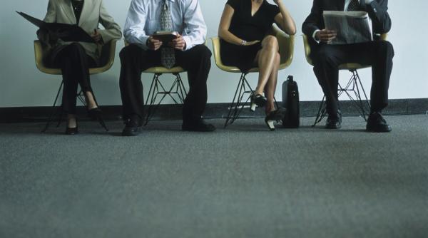 un important ceo spune ca a angajat o persoana fara nicio experienta pentru ca i a multumit pe nume agentului de paza