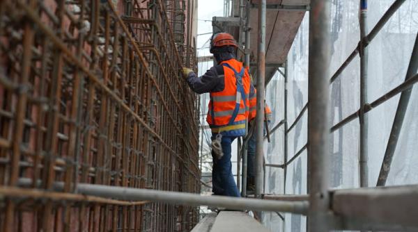 sectorul 3 continua reabilitarea si consolidarea blocurilor 100 de imobile finalizate in 2026