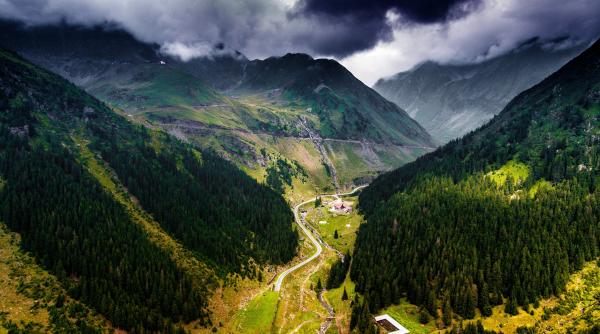 sfaturi inteligente de calatorie si locuri care merita descoperite romania pas cu pas