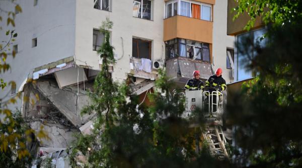 Primarul Sectorului 5 anunţă că locatarii blocului care a explodat în Rahova vor fi scutiţi de la plata taxelor şi impozitelor locale