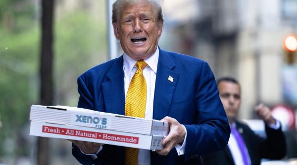 Secretarul american al Sănătății critică dur dieta lui Trump: „Nu știu cum încă e în viață”