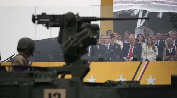 Trump vrea să trimită armata în Minneapolis, pentru a acționa împotriva protestatarilor anti-ICE