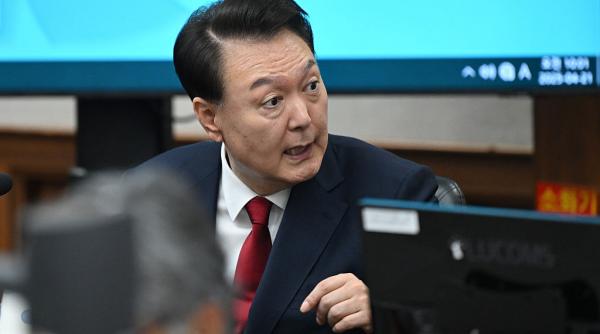 presedintele demis al coreei de sud dupa ce a declarat legea martiala a fost condamnat la 5 ani de inchisoare cu executare