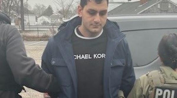 cine este romanul arestat de ice in boston acuzatiile procurorilor a fost prins in urma unui flagrant