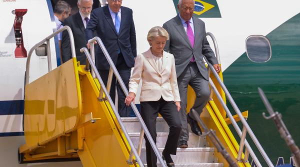 liderii ue au ajuns in paraguay unde se va semna controversatul acord comercial ue mercosur un lider sud american nu va participa