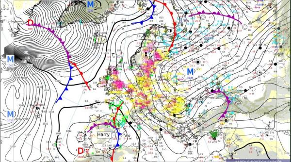 Blocaj atmosferic deasupra României. ANM: Aerul din partea inferioară a troposferei se va suprarăci. Vremea va fi deosebit de rece
