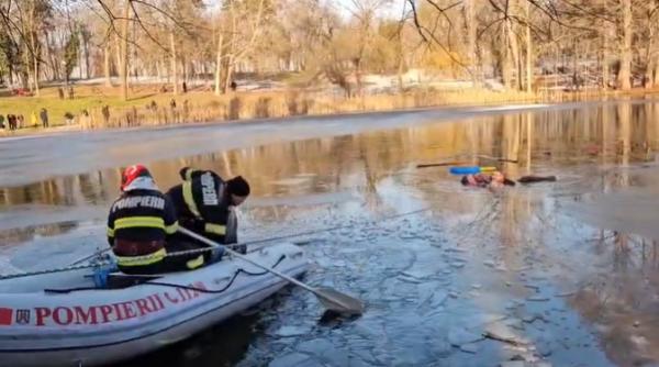 un nepalez a fost primul care a sarit intr un lac inghetat din craiova ca sa salveze o fata de 5 ani va fi numit cetatean de onoare