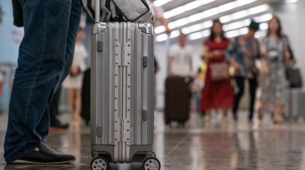 Parlamentul European a votat pentru schimbarea regulilor companiile aeriene. Pasagerii vor primi noi drepturi