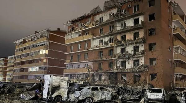 ucraina a lansat un atac cu drone asupra rusiei a fost bombardata o rafinarie de petrol