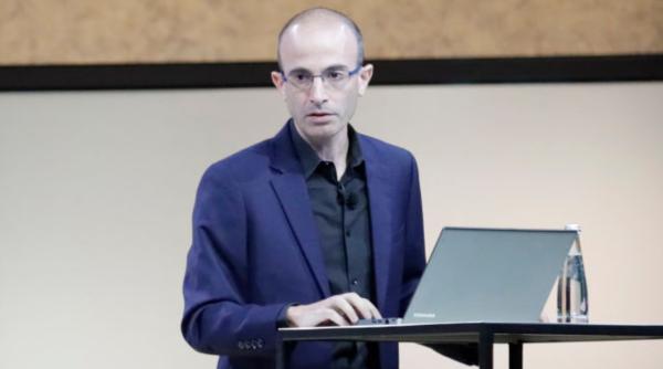 Autorul „Sapiens” spune că inteligența artificială este pe punctul de a crea două crize pentru fiecare țară