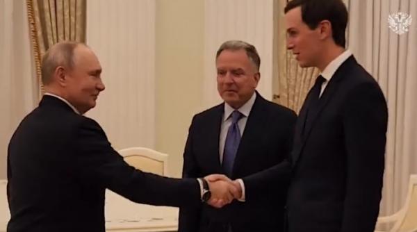 noi negocieri de pace la moscova witkoff si kushner discuta cu putin intre timp zelenski anunta o intalnire trilaterala