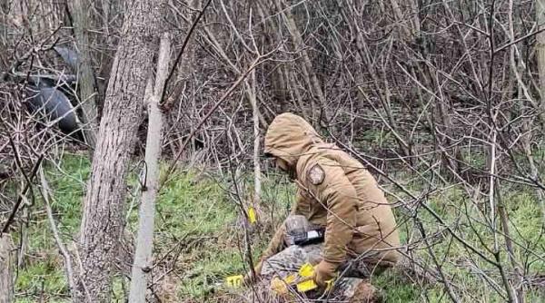 O dronă care conține un dispozitiv explozibil a fost găsită în curtea unei case din Republica Moldova