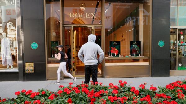 video jaf in plina zi la magazinul rolex din centrul londrei