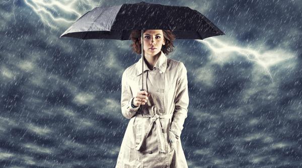 ANM a actualizat prognoza meteo pentru 4 săptămâni: Vor fi ploi abundente, dar şi temperaturi mai ridicate decât de obicei