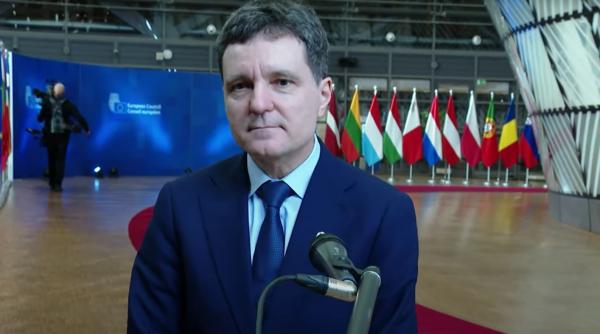 Nicușor Dan explică ce înseamnă că nu a mers “teleleu” la Davos: „Înainte de a merge şi noi pe acolo, trebuie să avem strategii”