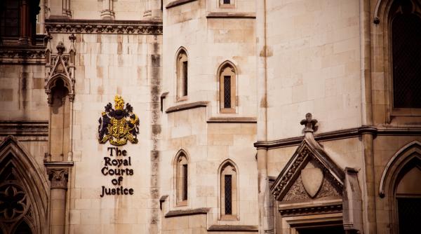 Emiratele Arabe, obligate la Londra să plătească despăgubiri de peste 260.000 de lire pentru abuzurile unui diplomat