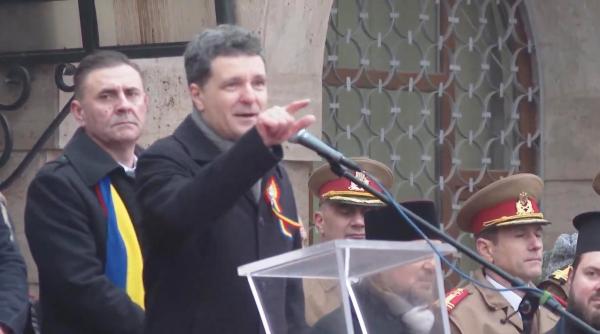 nicusor dan si ilie bolojan despartiti de ziua unirii principatelor presedintele merge la iasi si focsani premierul e la bucuresti