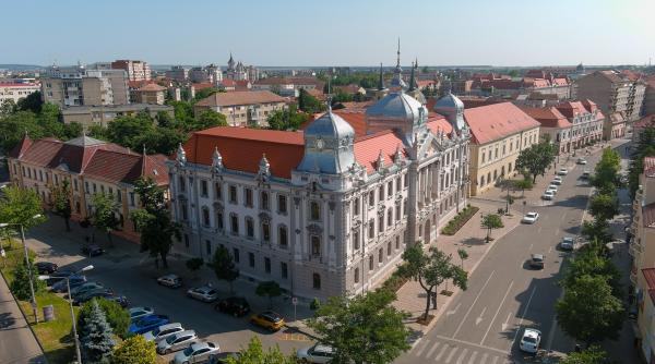 Consiliul Județean Bihor cumpără mobilă de două milioane de lei. Este condus de un liberal, viceprimar în două mandate sub Ilie Bolojan