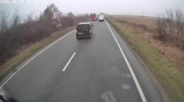 Filmul accidentului de pe E70 în care 7 oameni au murit. Titi Aur: „Sunt două variante. Dacă adormea, nu putea să facă depăşirea”
