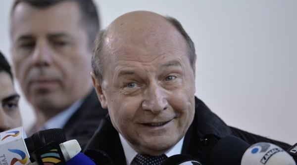 traian basescu castiga procesul cu administratia prezidentiala pentru 754 de mii de lei