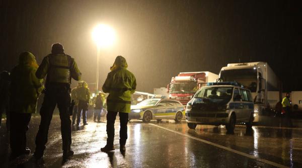 un sofer de tir roman a aflat din ziare ca a murit intr un accident din germania imi pare nespus de rau dar sunt in viata