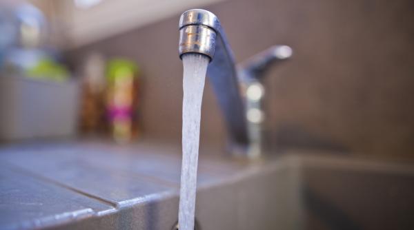 apa de la curtea de arges ramane nepotabila dupa aproape 4 luni analizele au aratat prezenta unei bacterii periculoase