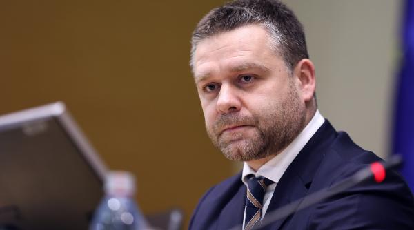 scandal in sedinta consiliului general bucuresti psd se opune taierilor lui ciucu e vorba de 4 institutii nefunctionale