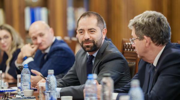 Întâlnire la Cotroceni cu organizaţii şi sindicate. Burnete: Încercăm să înţelegem cât mai bine nevoile cetăţenilor şi companiilor