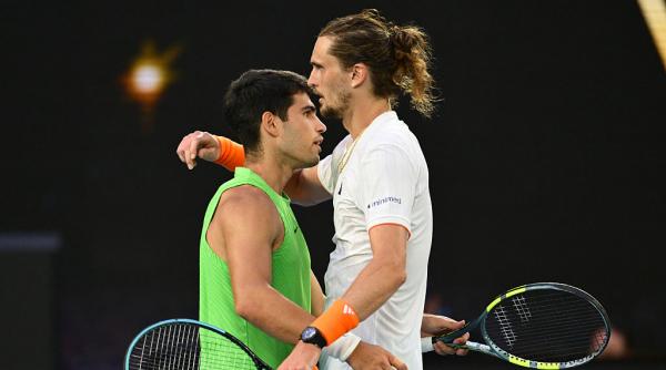 Semifinala Australian Open dintre Alcaraz și Zverev a devenit al treilea cel mai lung meci din istoria turneului. Cât au jucat cei doi
