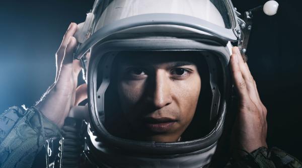 Astronauții îmbătrânesc mai repede în spațiu, apoi întineresc după revenirea pe Pământ
