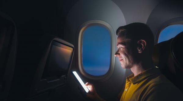 Unde ai internet în avion și unde nu. Lista companiilor aeriene din Europa care folosesc Starlink