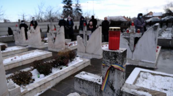 Criza forței de muncă ajunge în cimitire. În lipsa groparilor autoritățile folosesc excavatoare: “Nu sunt oameni care lucrează cu ziua"