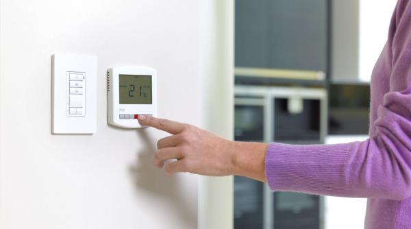 Temperatura ideală a centralei ziua și noaptea. Cum să ai căldură în casă și facturi mici
