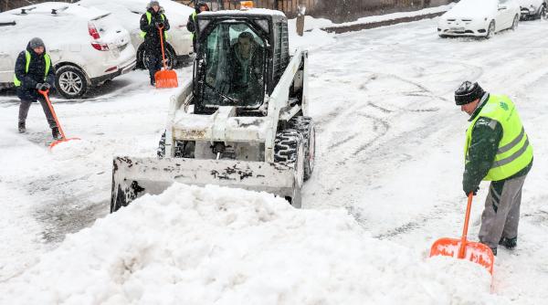 amenzi de 100 000 de lei pentru bucurestenii care nu au curatat trotuarele de zapada anuntul politiei