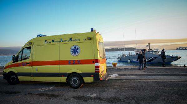O ambarcațiune a Gărzii de Coastă elene și o barcă rapidă în care se aflau migranți s-au ciocnit. 15 persoane au murit