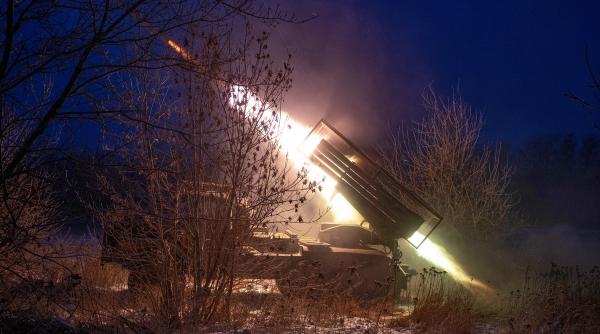 Rusia a bombardat o piață din Ucraina cu muniție cu dispersie - șapte morți și opt răniți