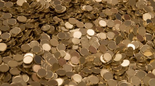 Peste 10.500 de tone de monede vechi vor fi topite în Bulgaria. La Sofia vor fi tipărite primele bancnote euro produse în țară