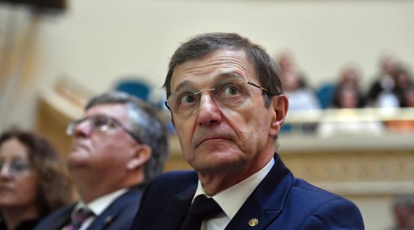 scandal pe legea academiei ion aurel pop dau in scris ca nu voi candida din nou