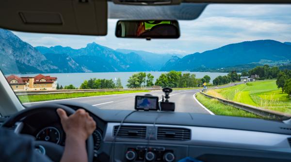 Un șofer moldovean a trecut de 18 ori fără să plătească taxele pe o autostradă din Italia. Prejudiciul e de 14.000 de euro