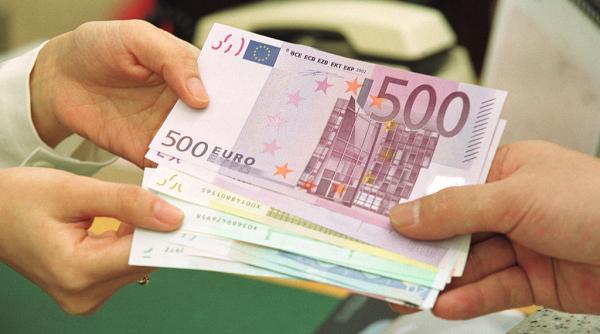 O bancă ilegală a fost descoperită în Italia. Afaceri de 4 milioane de euro şi filiale în Polonia şi Bulgaria