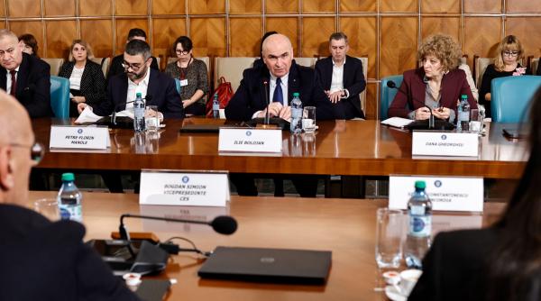 taieri de venituri si concedieri la stat pe masa lui bolojan lasam pixurile jos si blocam activitatea avertizeaza functionarii