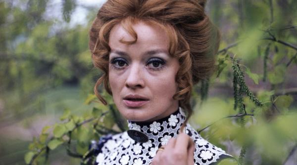 "Brigitte Bardot a Cehiei". A murit legendara actriţă Jana Brejchova, cunoscută pentru rolul reginei din serialul TV "Arabela"