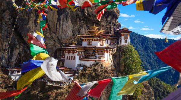 singura tara din lume unde fericirea nationala bruta e mai importanta decat pib ul multi romani nu ajung niciodata in micul regat