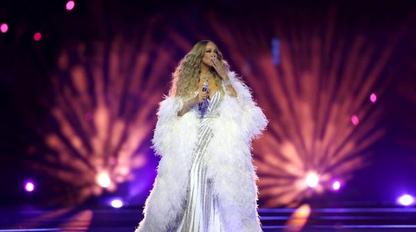 controversa dupa ceremonia de deschidere a jocurilor olimpice a cantat mariah carey live pe stadionul san siro