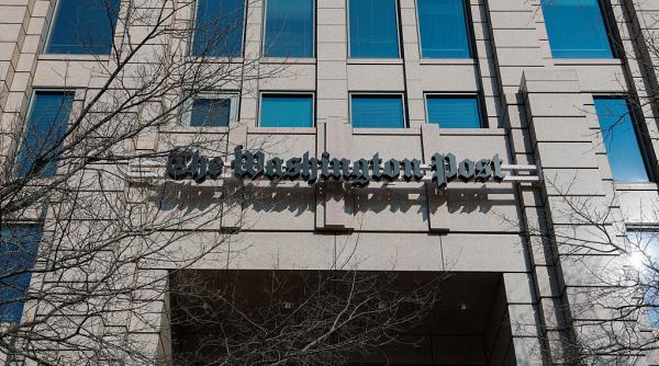 directorul general al washington post a demisionat brusc la cateva zile dupa concedierile masive