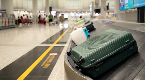 un expert in securitate explica de ce e bine sa ti zgarii valiza inainte de zbor