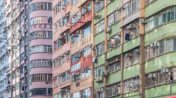 Se plătește TVA la locuințe vechi? Ce trebuie să știi dacă vrei să cumperi un apartament sau o casă în 2026
